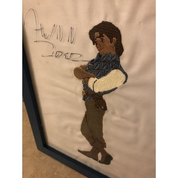 Disney Rapunzel Flynn Rider Character Autograph embroidery design Framed 11”x9” - Picture 2 of 7